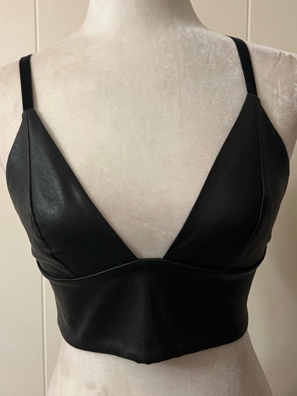 LIVY by Lisa Chavy Jetux Soft Bustier Top - Black Leather EUC - Picture 3 of 10